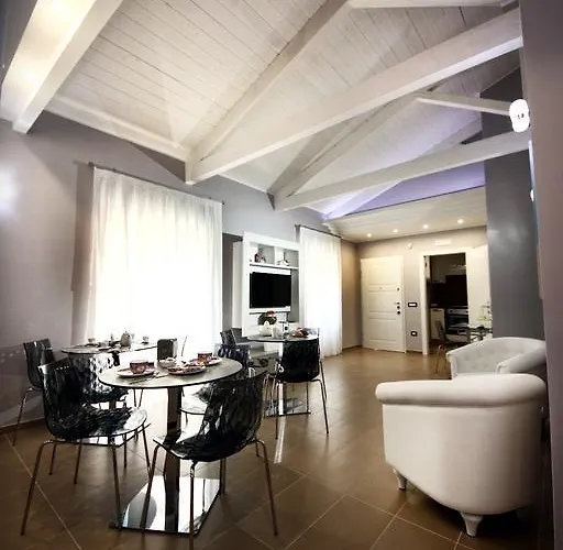 La Corte Del Geco 4* Crotone