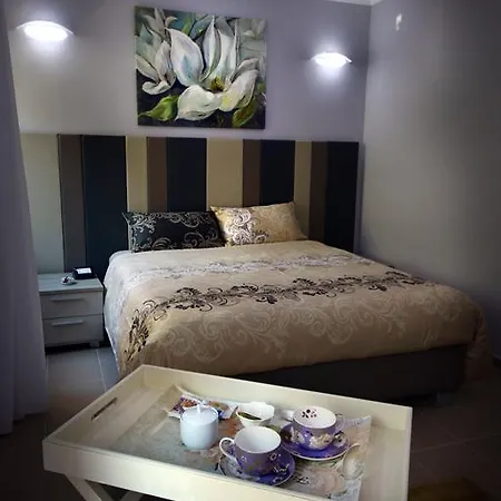 La Corte Del Geco Bed & Breakfast